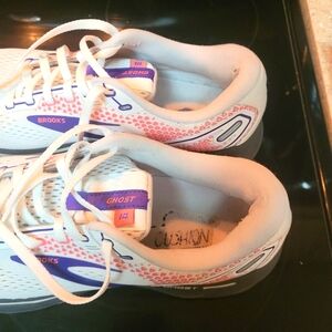Brooks Ghost 14 size 9.5
